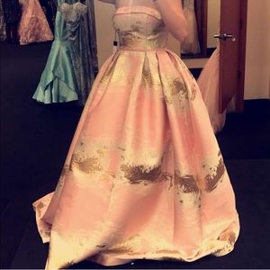 Mac Duggal Ieena Formal Dress